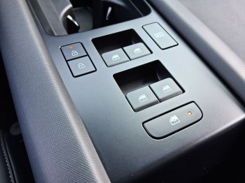 Hyundai Ioniq 6 STYLE PR. 77 kWh 4×4 239 kWh full