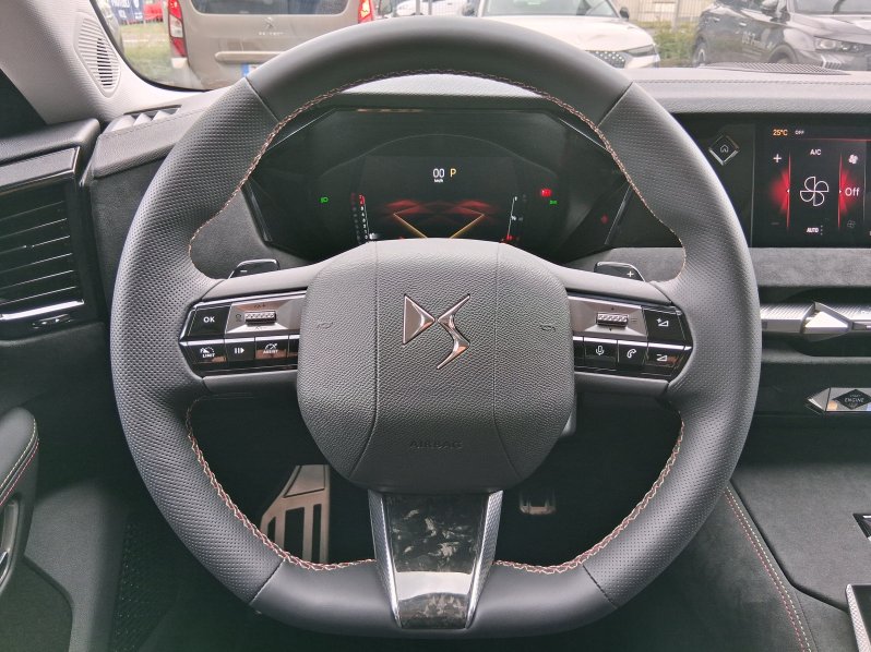 DS Automobiles DS4 PERFORM. LINE+ 1.2 PT 96 kW full