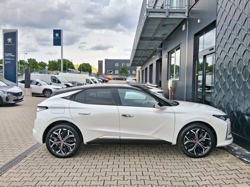 DS Automobiles DS4 PERFORM. LINE+ 1.2 PT 96 kW full