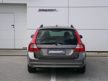 Volvo V70 MOMENTUM 2,4 120kW full