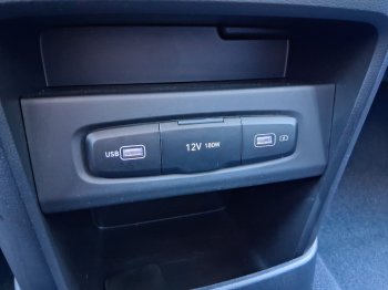 Hyundai Staria SMART 2.2 CRDi 4×4 130 kW full