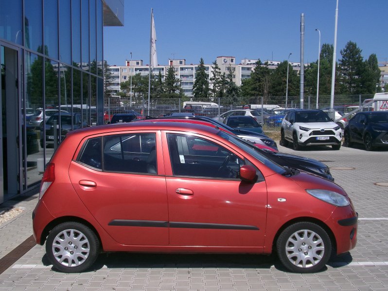 Hyundai i10 COMFORT 1.1 49kW full