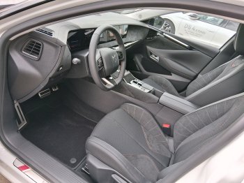 DS Automobiles DS4 PERFORM. LINE+ 1.2 PT 96 kW full