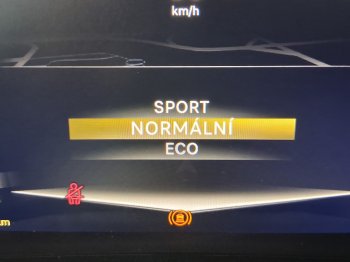 DS Automobiles DS4 TROCADERO 1.2 PURETECH 96 kW full