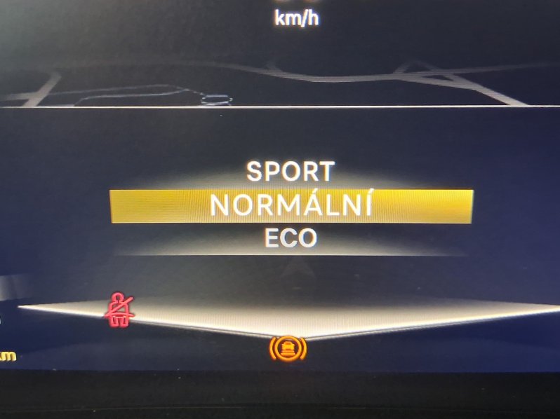 DS Automobiles DS4 TROCADERO 1.2 PURETECH 96 kW full