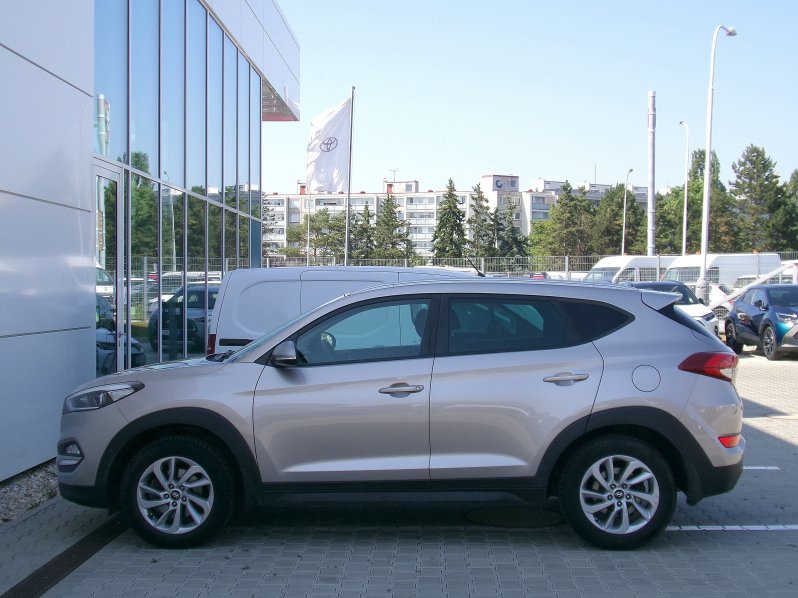 Hyundai Tucson TRIKOLOR 1,6 GDi 97kw full
