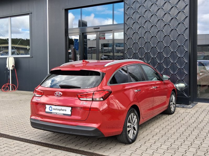 Hyundai i30 STYLE PREMIUM 1.4 T-GDi 103 kW full