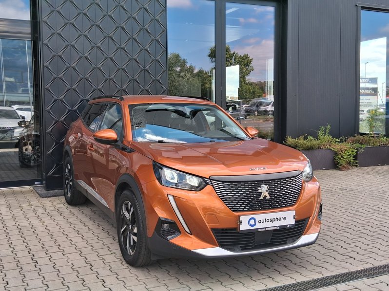 Peugeot 2008 ALLURE 1.5 BlueHDi 96 kW full
