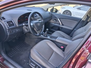 Toyota Avensis BUSINESS PLUS 2.0 D4-D 91 kW full