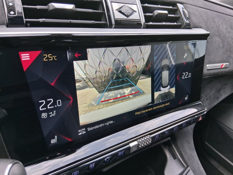 DS Automobiles DS7 CROSSBACK PERFOR. LINE 1.5 BLUEHDI 96 kW full