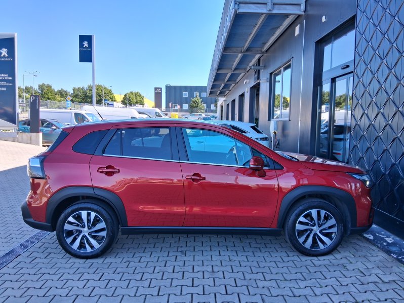 Suzuki SX4 S-Cross ELEGANCE 1.4 4X4 95 kW full