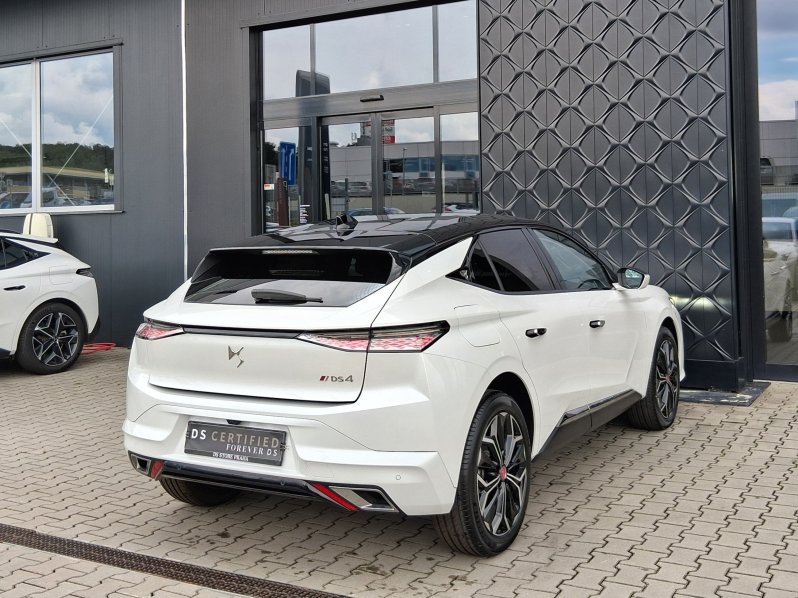 DS Automobiles DS4 PERFORM. LINE+ 1.2 PT 96 kW full