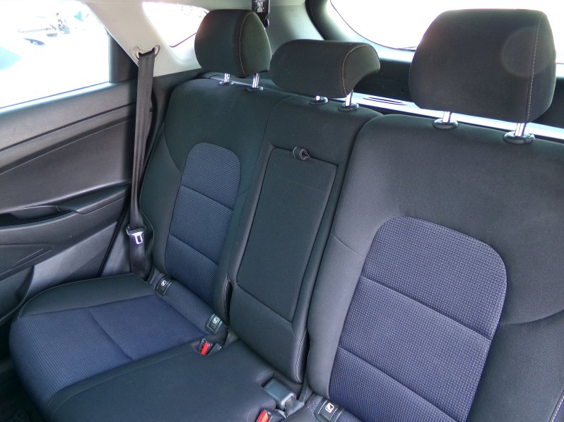 Hyundai Tucson TRIKOLOR 1,6 GDi 97kw full