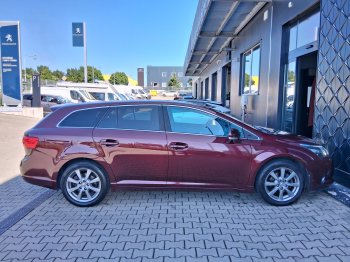 Toyota Avensis BUSINESS PLUS 2.0 D4-D 91 kW full