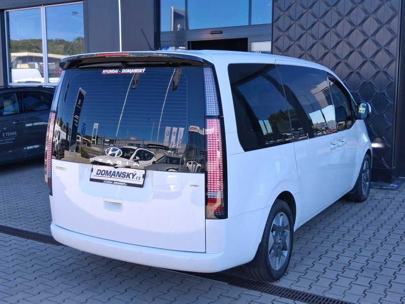 Hyundai Staria SMART 2.2 CRDi 4×4 130 kW full