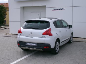 Peugeot 3008 ALLURE 2.0 HDi HYBRID4 120kW full
