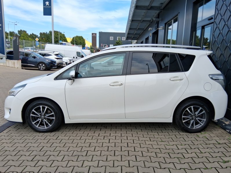 Toyota Verso 1.6 D-4D 82 kW full