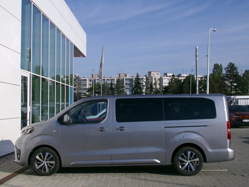 Toyota ProAce Verso FAMILY L2 2,0D 130kW AT8 full