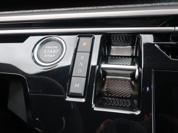 Peugeot 3008 ALLURE Hybrid 145 e-DCS6 full