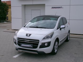 Peugeot 3008 ALLURE 2.0 HDi HYBRID4 120kW full