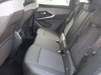 Peugeot 3008 ALLURE Hybrid 145 e-DCS6 full