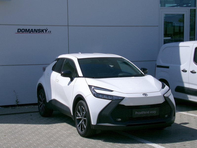 Toyota C-HR STYLE 1,8 HEV 103kW AT full