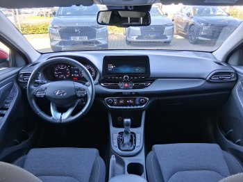 Hyundai i30 SMART 1.5 T-GDi MHEV 117 kW full