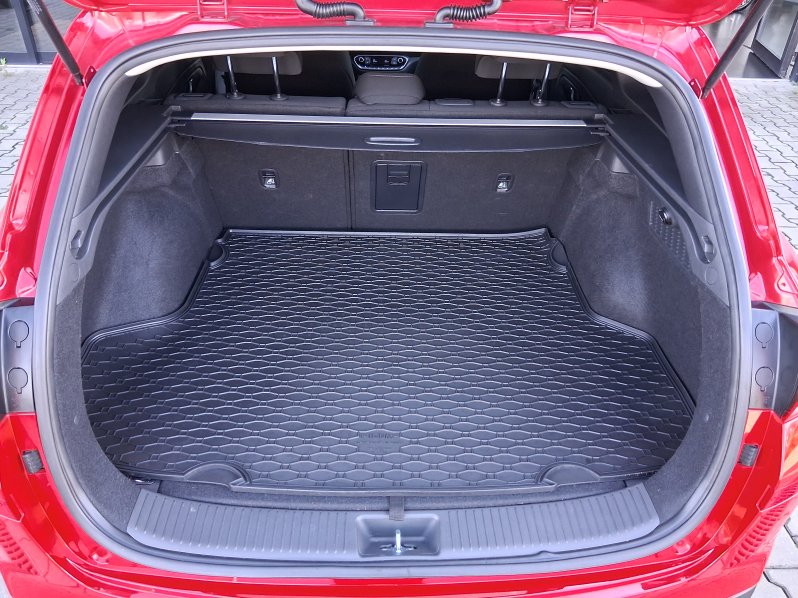 Hyundai i30 SMART 1.5 T-GDi MHEV 117 kW full