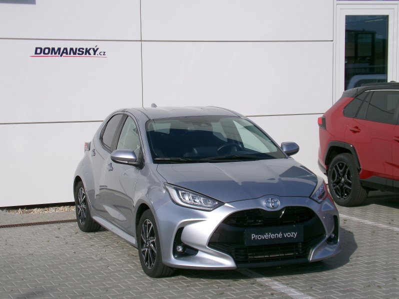 Toyota Yaris TECH STYLE 1.5i 92kW AT full