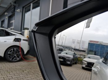 Peugeot 408 ALLURE PACK 1.2 PT 96 kW full