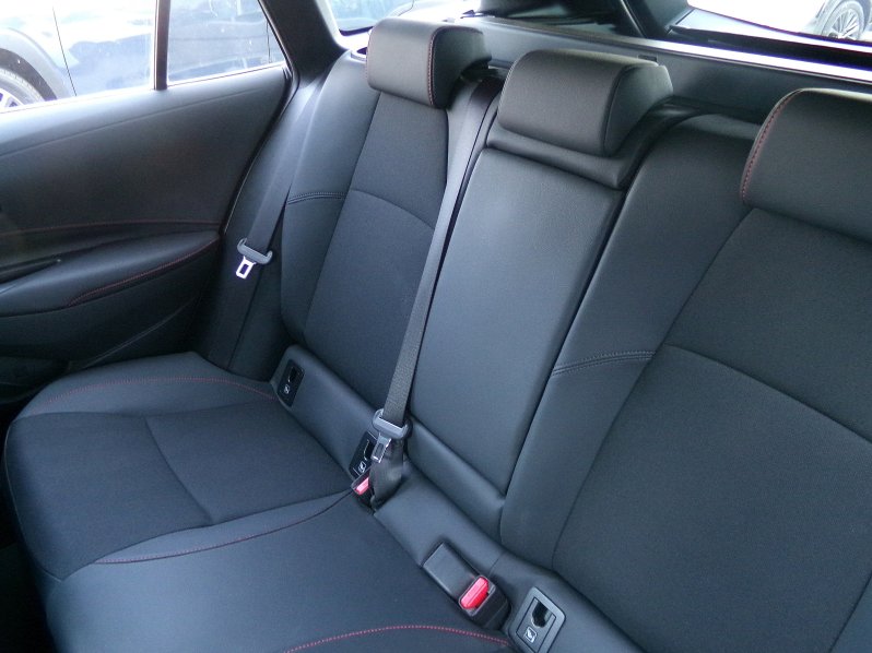 Toyota Corolla TS GR SPORT DYNAMIC HEV 2,0 full