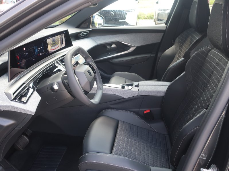 Peugeot 3008 ALLURE Hybrid 145 e-DCS6 full