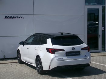 Toyota Corolla TS GR SPORT DYNAMIC HEV 2,0 full