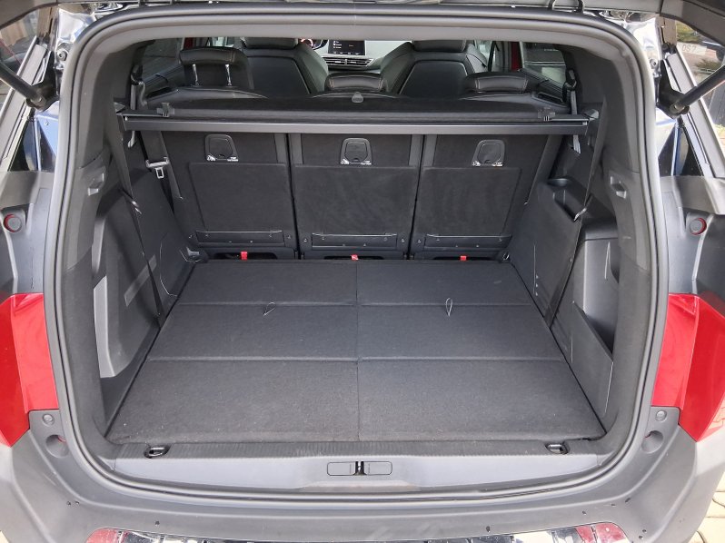 Peugeot 5008 GT LINE 1.6 PT 133 kW full