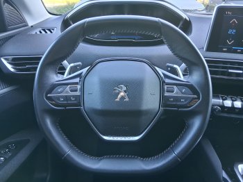 Peugeot 3008 ACTIVE 1.2 PureTech 96 kW full