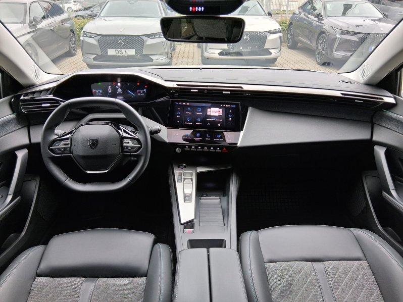 Peugeot 408 ALLURE PACK 1.2 PT 96 kW full