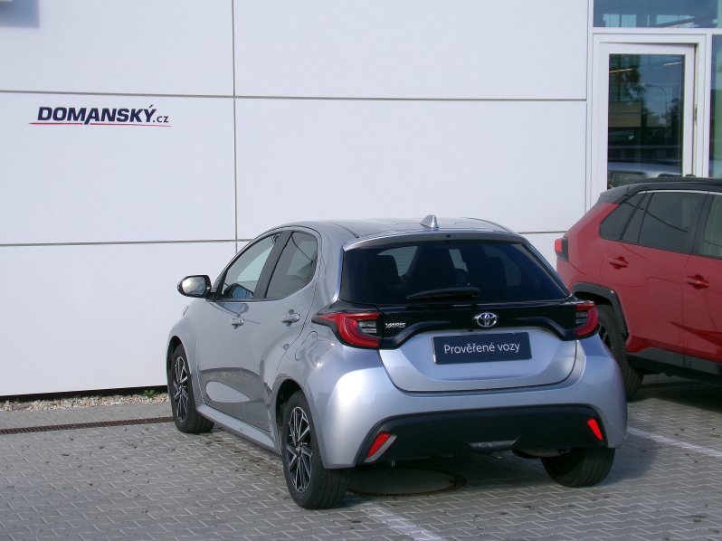 Toyota Yaris TECH STYLE 1.5i 92kW AT full
