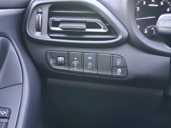 Hyundai i30 SMART 1.5 T-GDi MHEV 117 kW full
