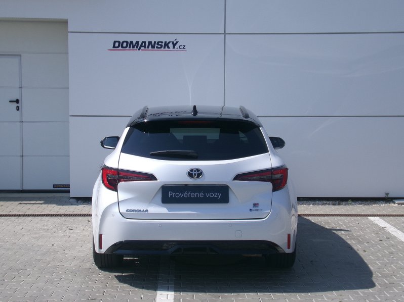 Toyota Corolla TS GR SPORT DYNAMIC HEV 2,0 full