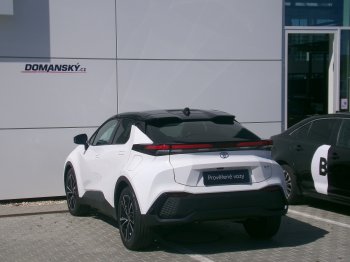 Toyota C-HR EXECUTIVE VIP 1,8 HYBRID 103kW full