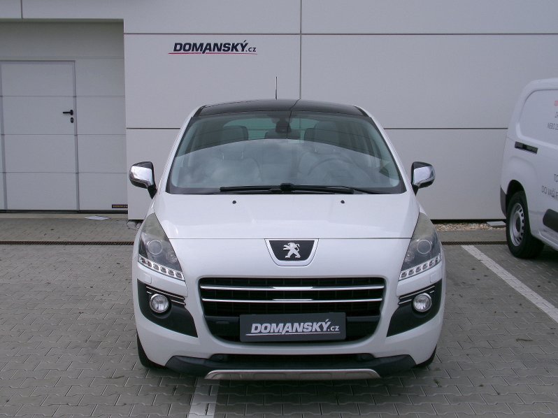 Peugeot 3008 ALLURE 2.0 HDi HYBRID4 120kW full
