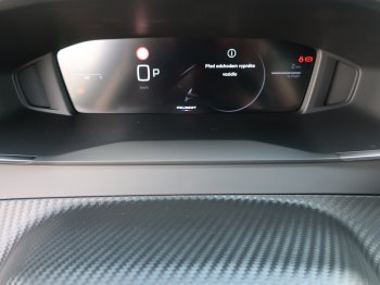 Peugeot 2008 ALLURE Hybrid 145 e-DCS6 full