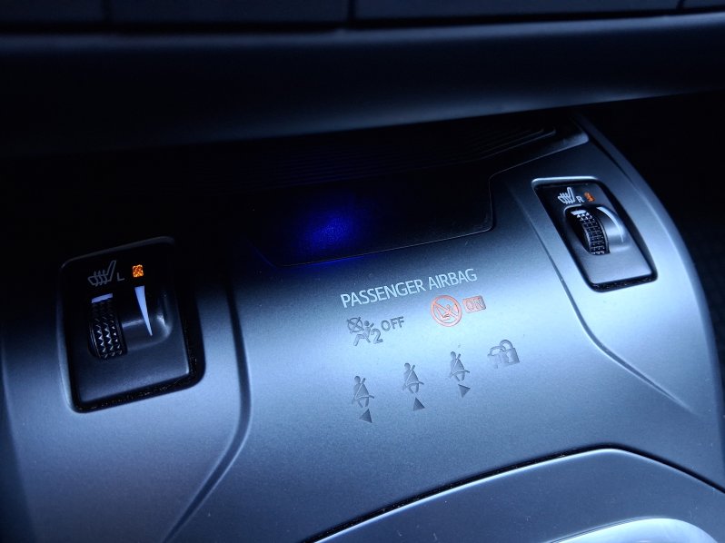 Toyota Avensis ACTIVE 1.8 VVTi 108 kW full