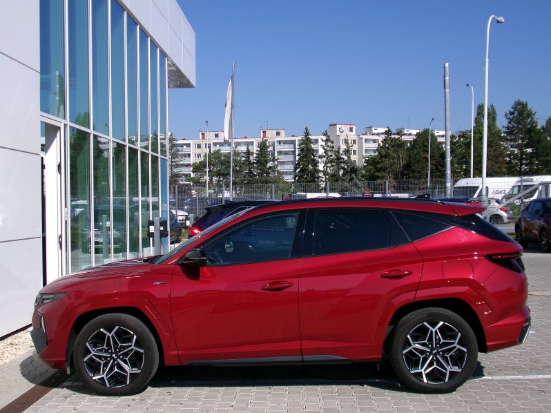 Hyundai Tucson N LINE 1,6 T-GDi HEV 4X4 AT full
