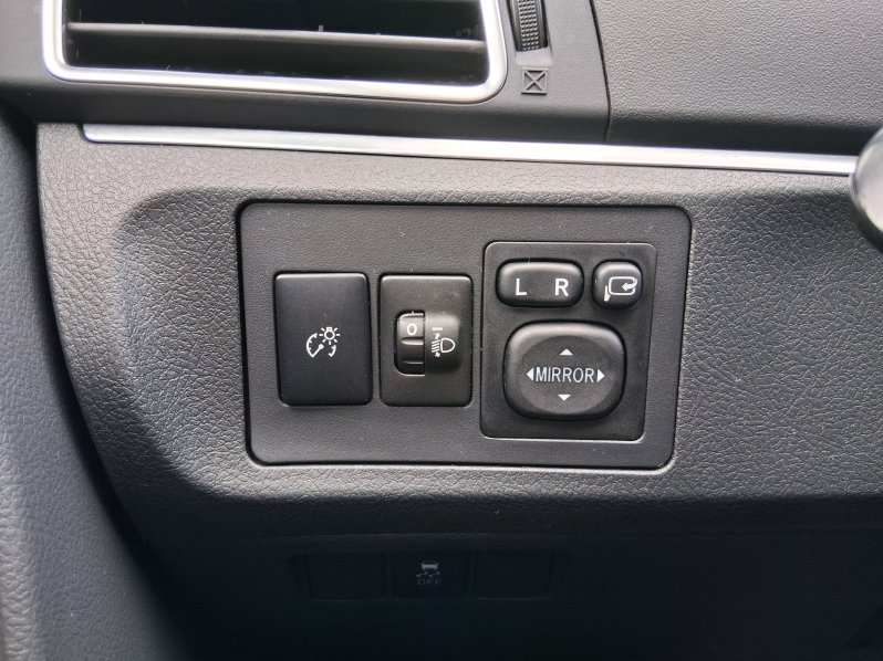 Toyota Verso 1.6 D-4D 82 kW full
