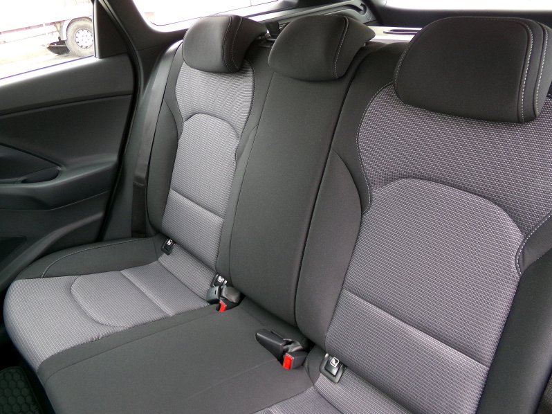 Hyundai i30 WG 1,5i 80kW 1.MAJITEL full