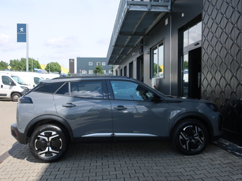 Peugeot 2008 ALLURE Hybrid 145 e-DCS6 full