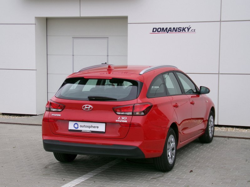 Hyundai i30 WG 1,5i 80kW 1.MAJITEL full
