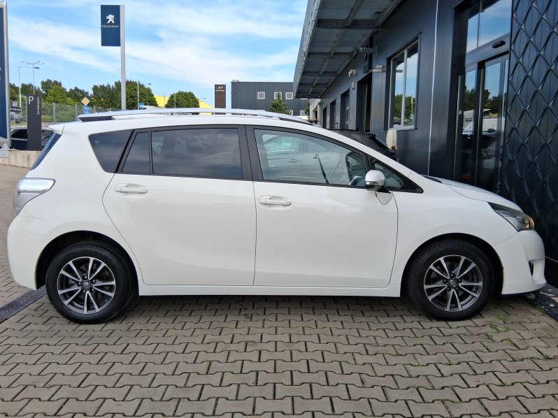 Toyota Verso 1.6 D-4D 82 kW full