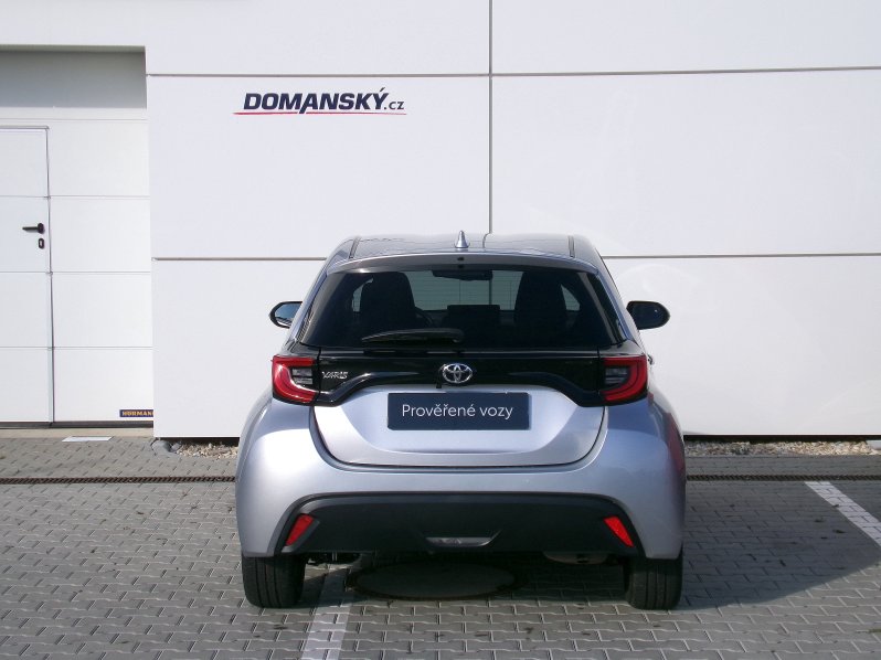 Toyota Yaris TECH STYLE 1.5i 92kW AT full